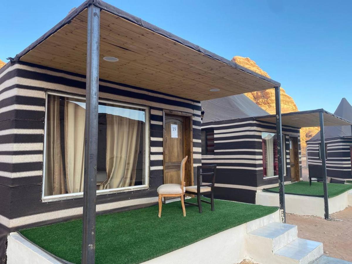 Omar Ali Luxury Camp Hotel Wadi Rum Eksteriør billede