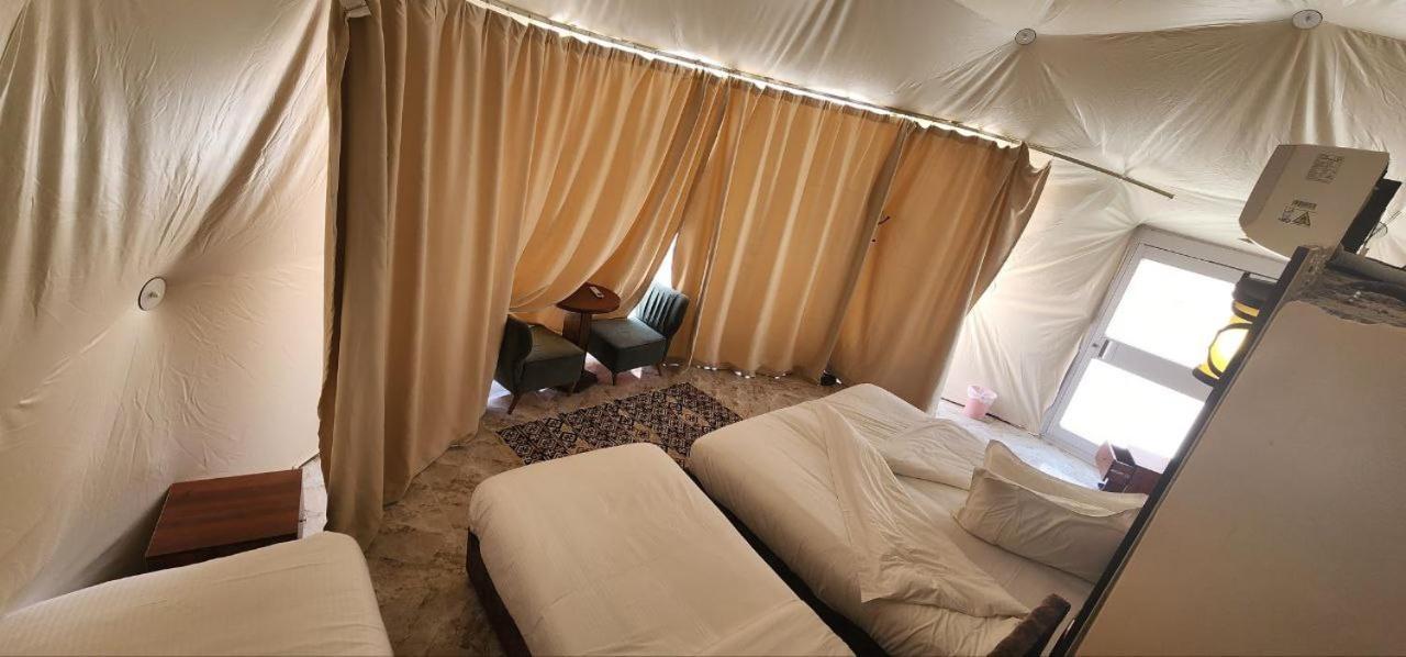 Omar Ali Luxury Camp Hotel Wadi Rum Eksteriør billede